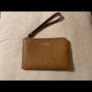 Small Coach wristlet
